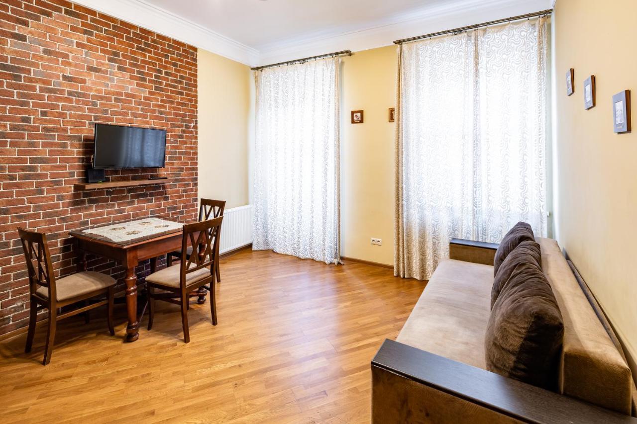 13 Franka Apartment 1 Λβιβ Εξωτερικό φωτογραφία